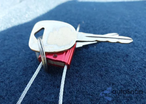 2001 Chevrolet S-10 Ls z USA, uszkodzony, nr VIN 1GCCS19W118186557